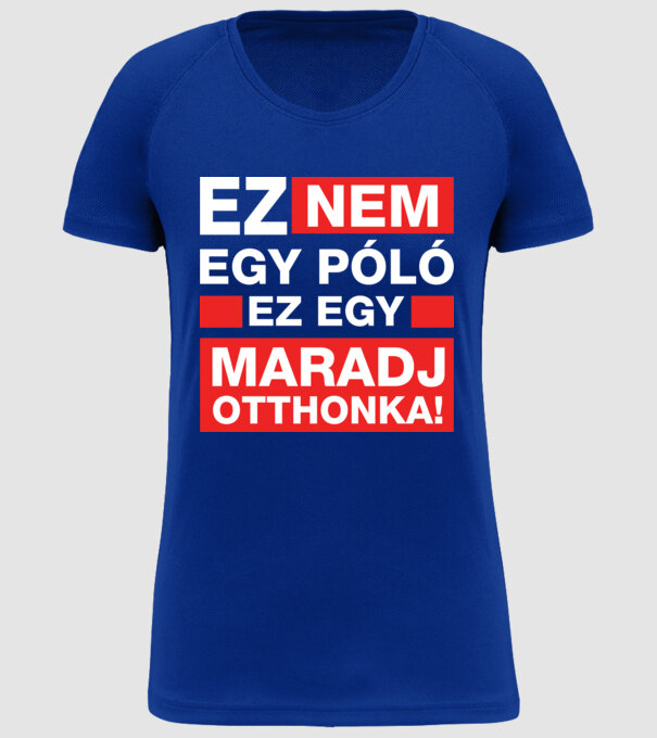 model albastru regal pe tricou