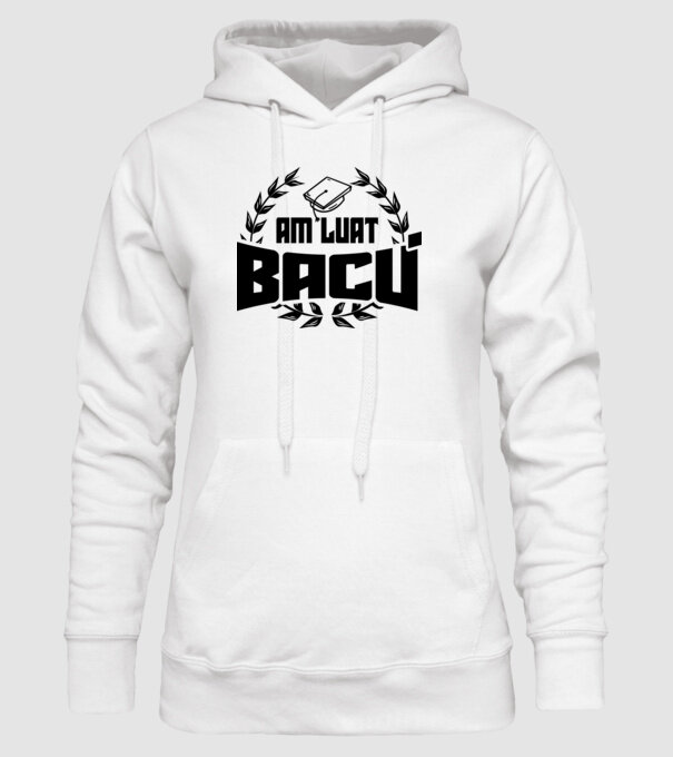 Am luat bacu model alb pe tricou