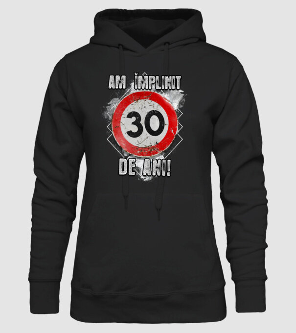 Am împlinit 30 de ani! model negru pe tricou
