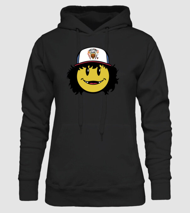 dustinhappyface model negru pe tricou