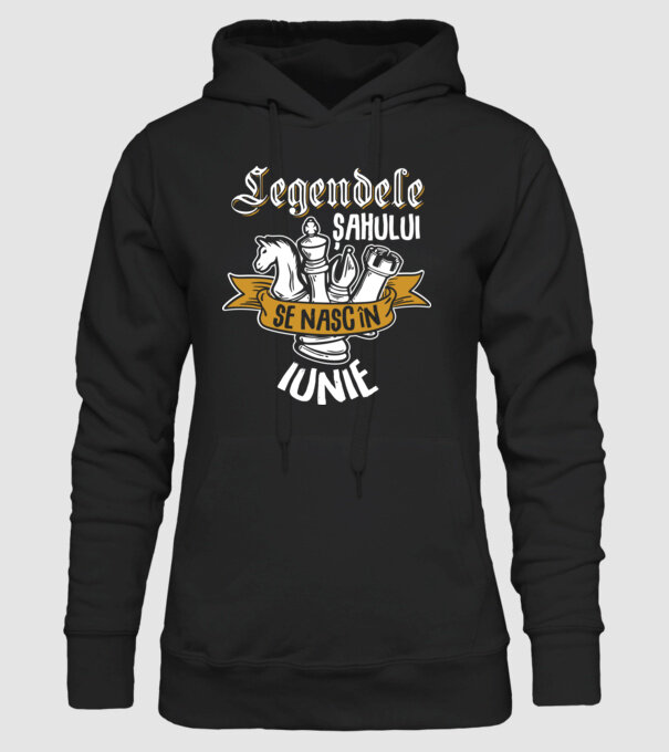 Legendele șahului se nasc în iunie model negru pe tricou