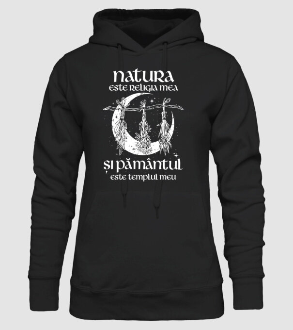 Natura este religia mea model negru pe tricou