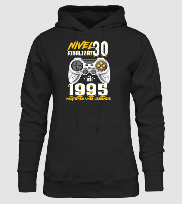 Nivel Finalizat 30 model negru pe tricou