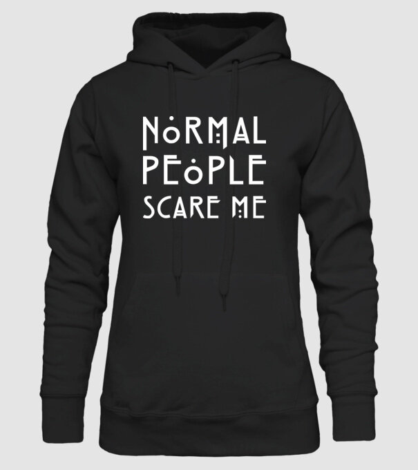 Normal people scare me model negru pe tricou