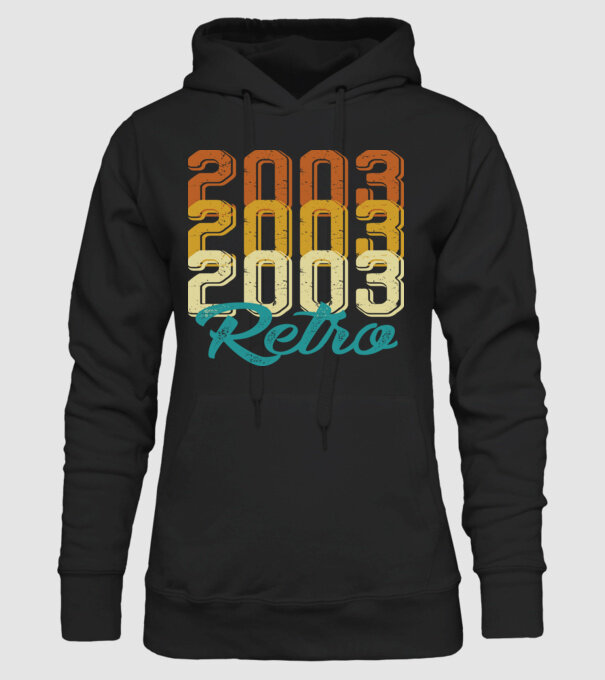 Retro 2003 model negru pe tricou