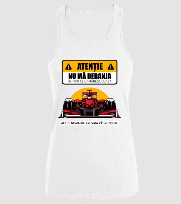 Atenție model alb pe tricou