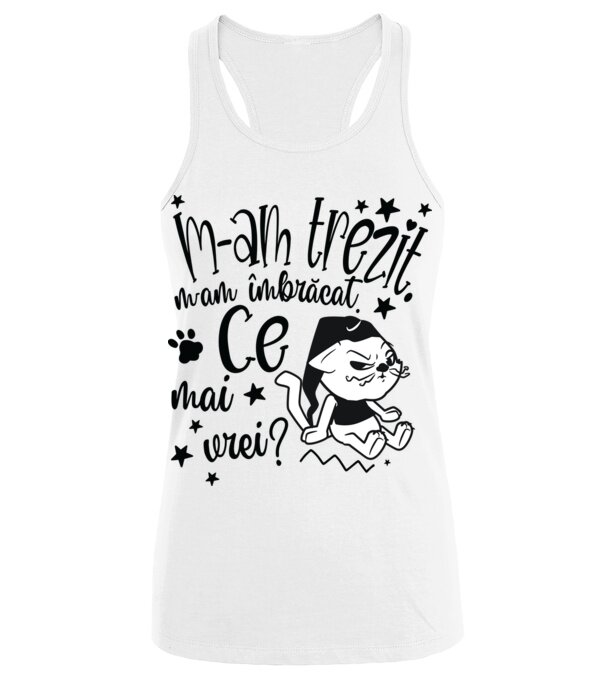  model  pe tricou