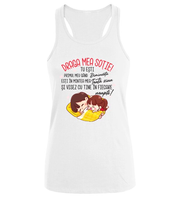  model  pe tricou