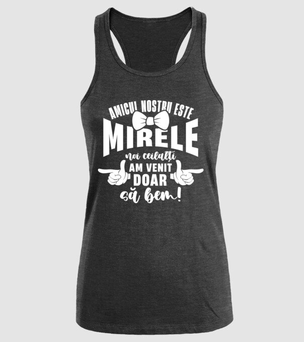 Amicul nostru este mirele model negru pe tricou