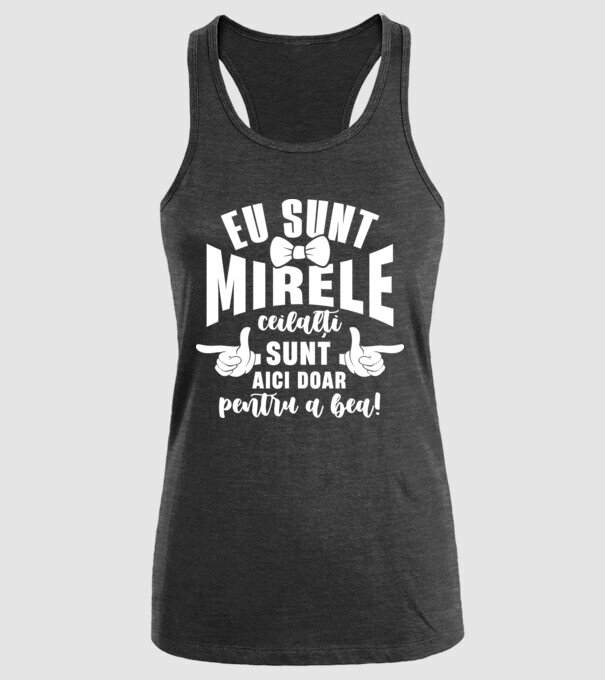 Eu sunt mirele model negru pe tricou