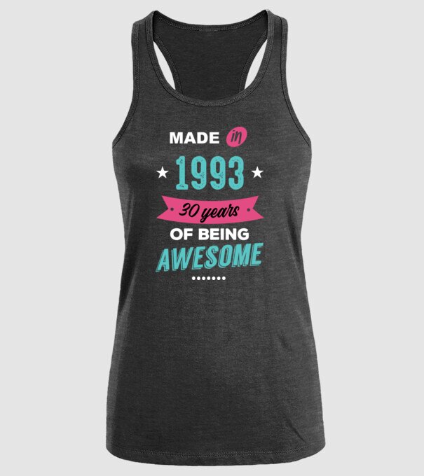 MADE IN 1993 model negru pe tricou