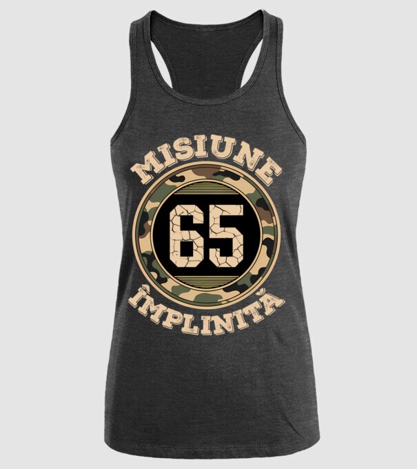 Misiune împlinită 65 model negru pe tricou