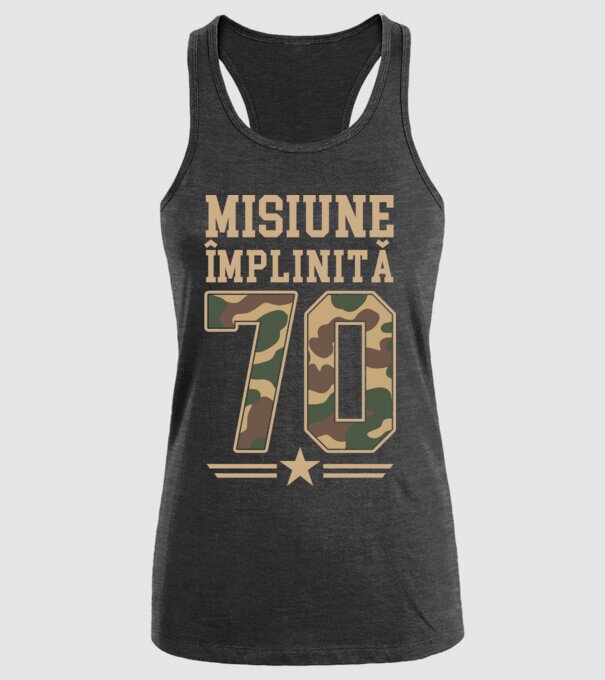 Misiune împlinită 70 model negru pe tricou