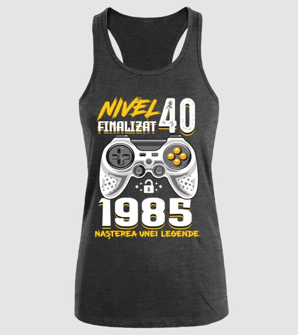 Nivel Finalizat 40 model negru pe tricou