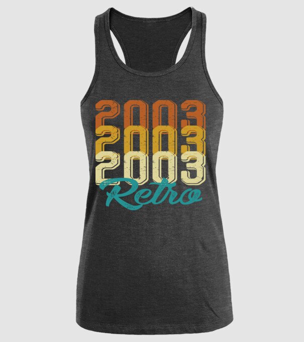 Retro 2003 model negru pe tricou