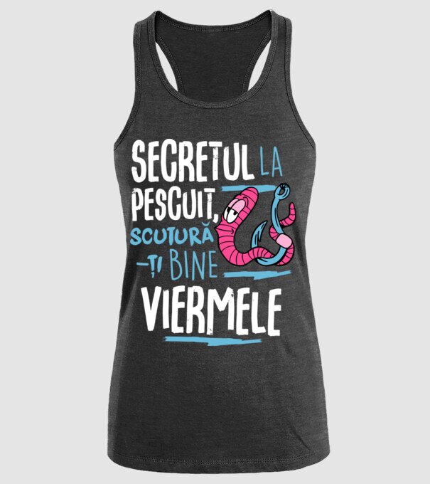 Secretul la pescuit scutură-ți bine viermele model negru pe tricou