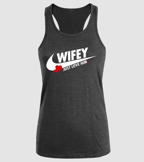 Wifey Just love him alb model negru pe tricou