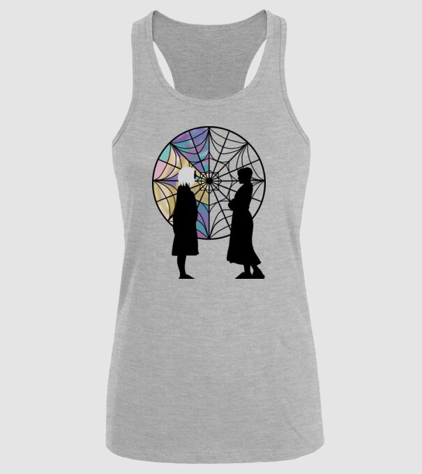 Wednesday and Enid model gri pe tricou