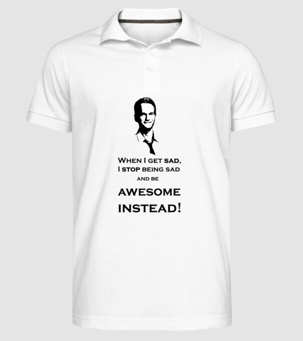  model alb pe tricou