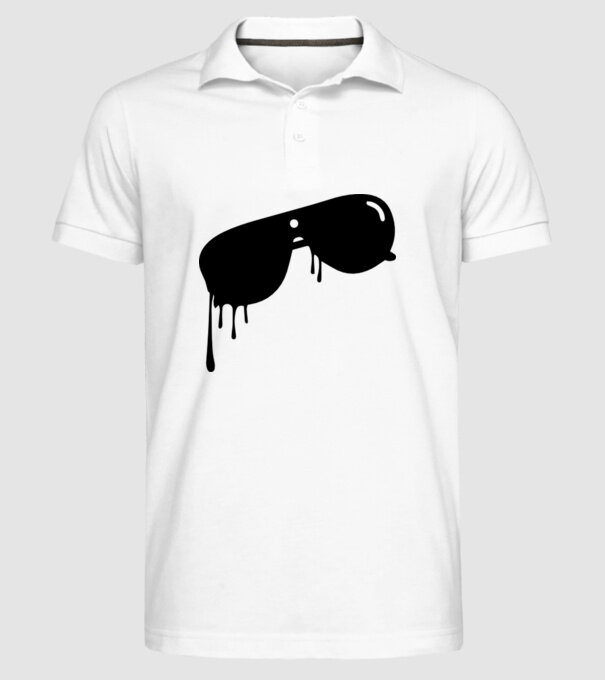 Ne topim model alb pe tricou