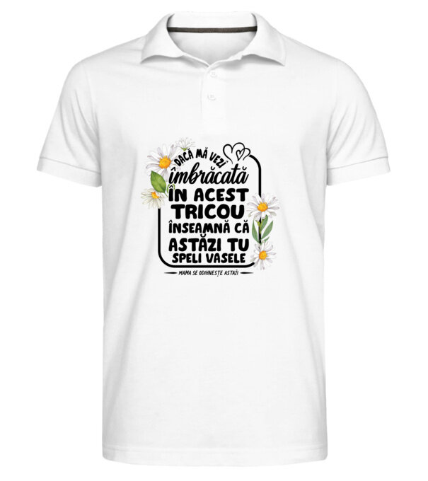  model  pe tricou