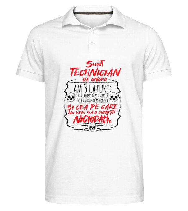  model  pe tricou
