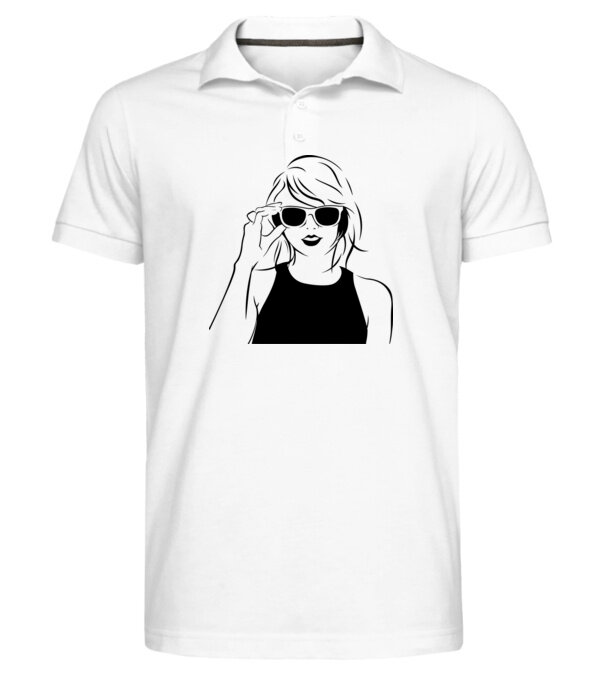  model  pe tricou