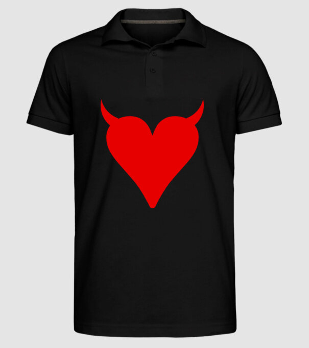 Inimă de diavol model negru pe tricou