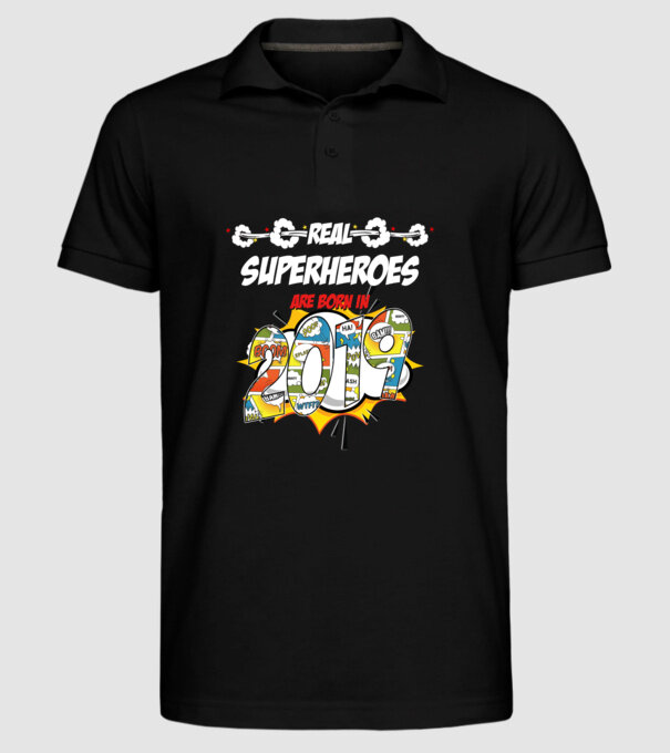 real superheroes are born in 2019 model negru pe tricou