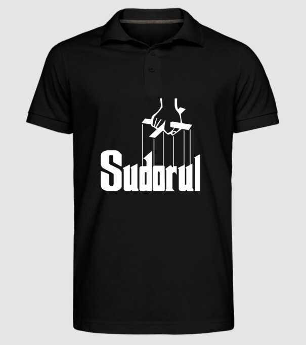 Sudorul model negru pe tricou