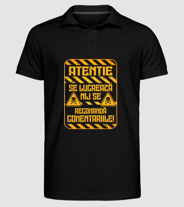 Nu se recomandă comentariile model negru pe tricou