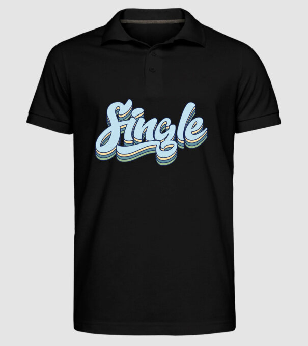 single model negru pe tricou