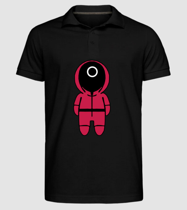 squid game figure model negru pe tricou