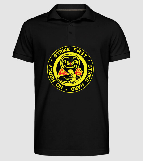 Strike first strike hard logo model negru pe tricou