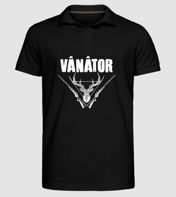 vânător model negru pe tricou