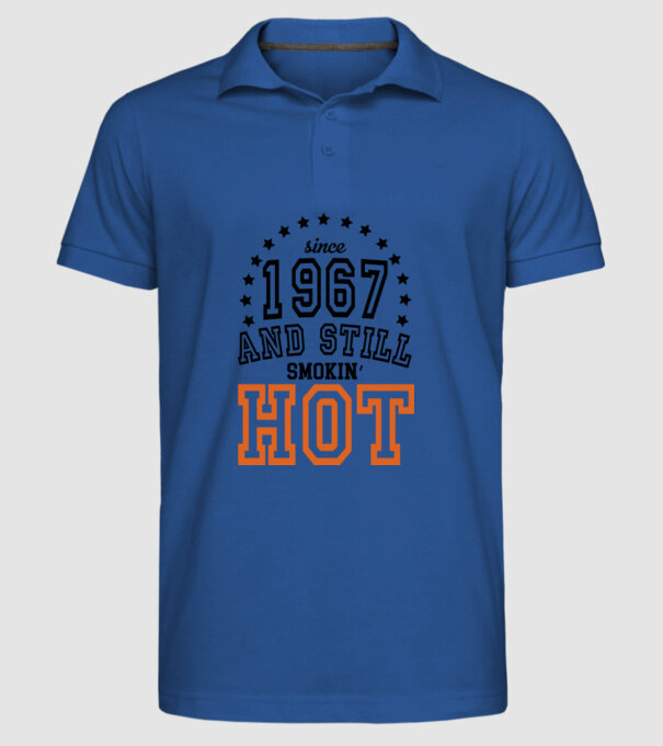 'Since and still smokin'' hot - 1967' model albastru regal pe tricou