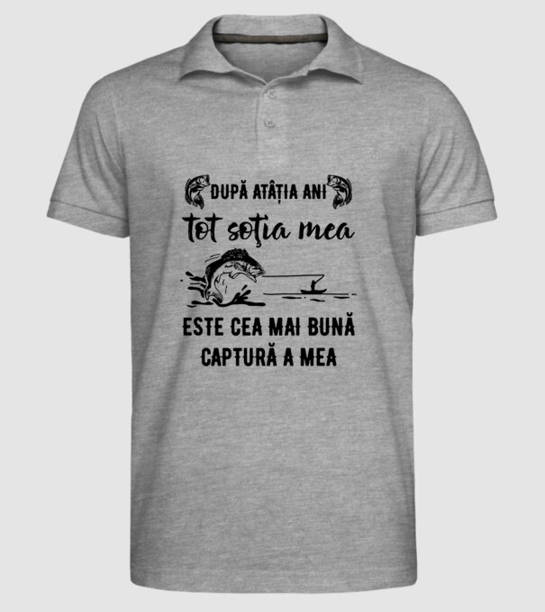 după atâția ani, tot soția mea este cea mai bună captură a mea D9914124 model gri pe tricou
