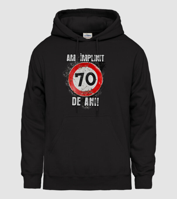 Am împlinit 70 de ani! model negru pe tricou