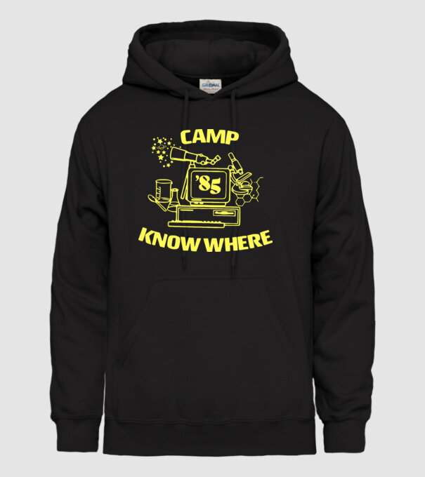 camp nowhere 85 stranger things model negru pe tricou