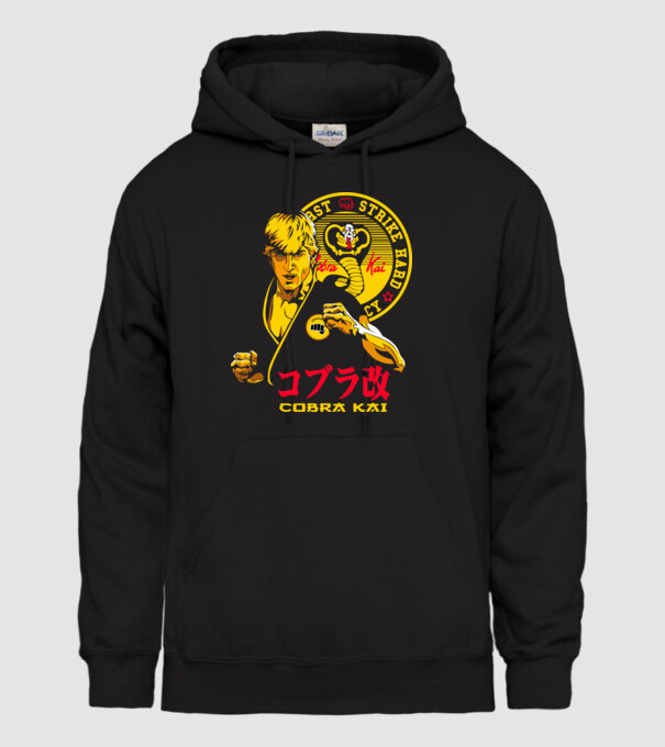 cobra kai poster model negru pe tricou