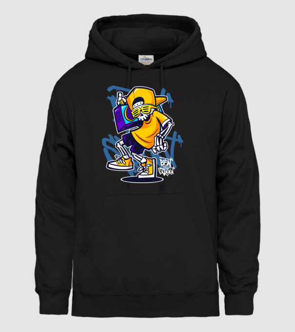 Graffiti model negru pe tricou