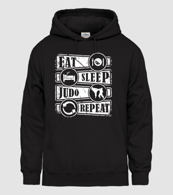 Judo model negru pe tricou
