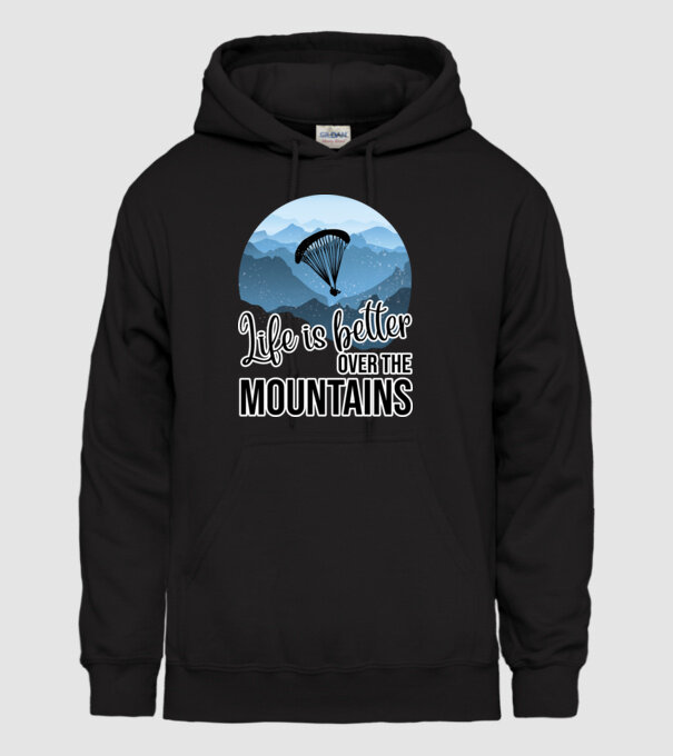 Life is better over the mountains model negru pe tricou
