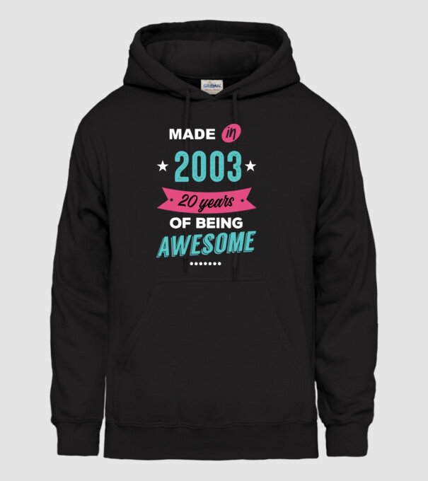 MADE IN 2003 model negru pe tricou