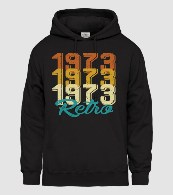 Retro 1973 model negru pe tricou