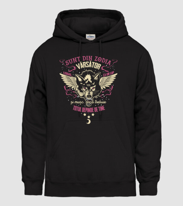 Vărsător model negru pe tricou