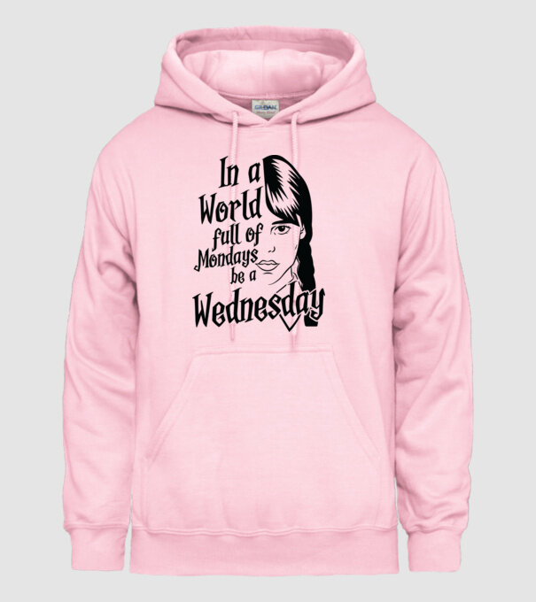  Be a Wednesday model roz deschis pe tricou