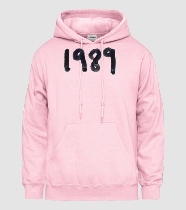 Taylor Swift 1989 text model roz deschis pe tricou