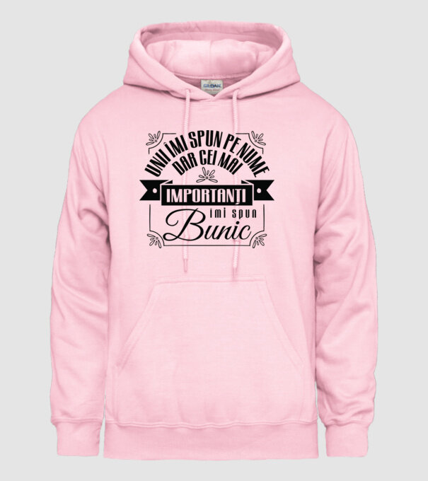 Unii îmi spun pe nume, dar cei mai importanți îmi spun bunic model roz deschis pe tricou