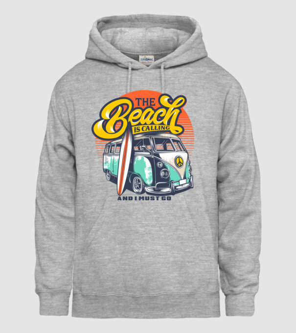 The Beach is Calling model gri pe tricou